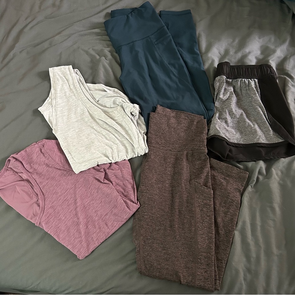 Bundle of Activewear! 2 pairs of leggings, 2 tops, 1 pair of shorts
